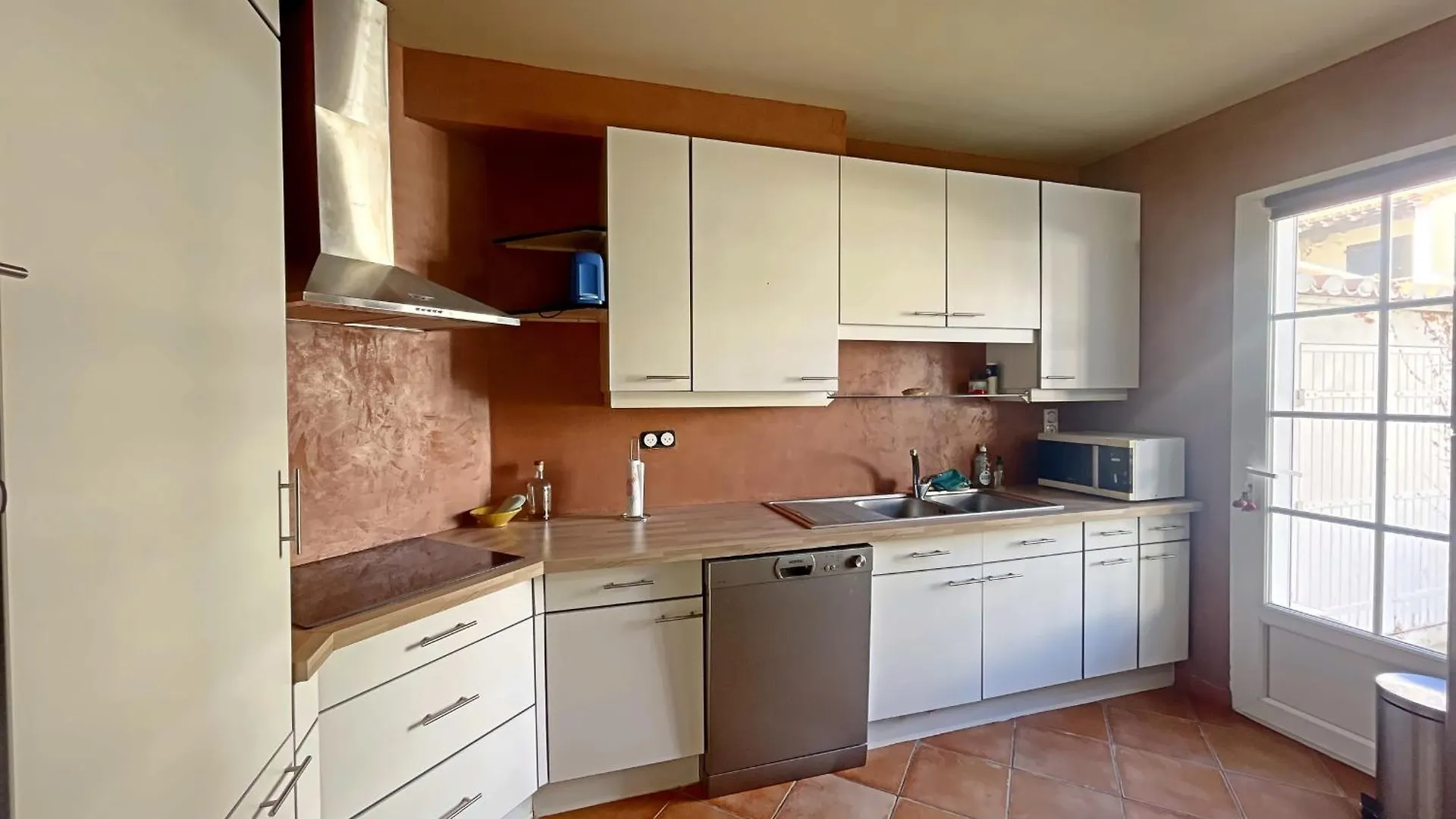 Maison 6 Personnes Avec Cheminee Aux Saintes-Maries-De-La-Mer - Fr-1-475-162 Holiday home