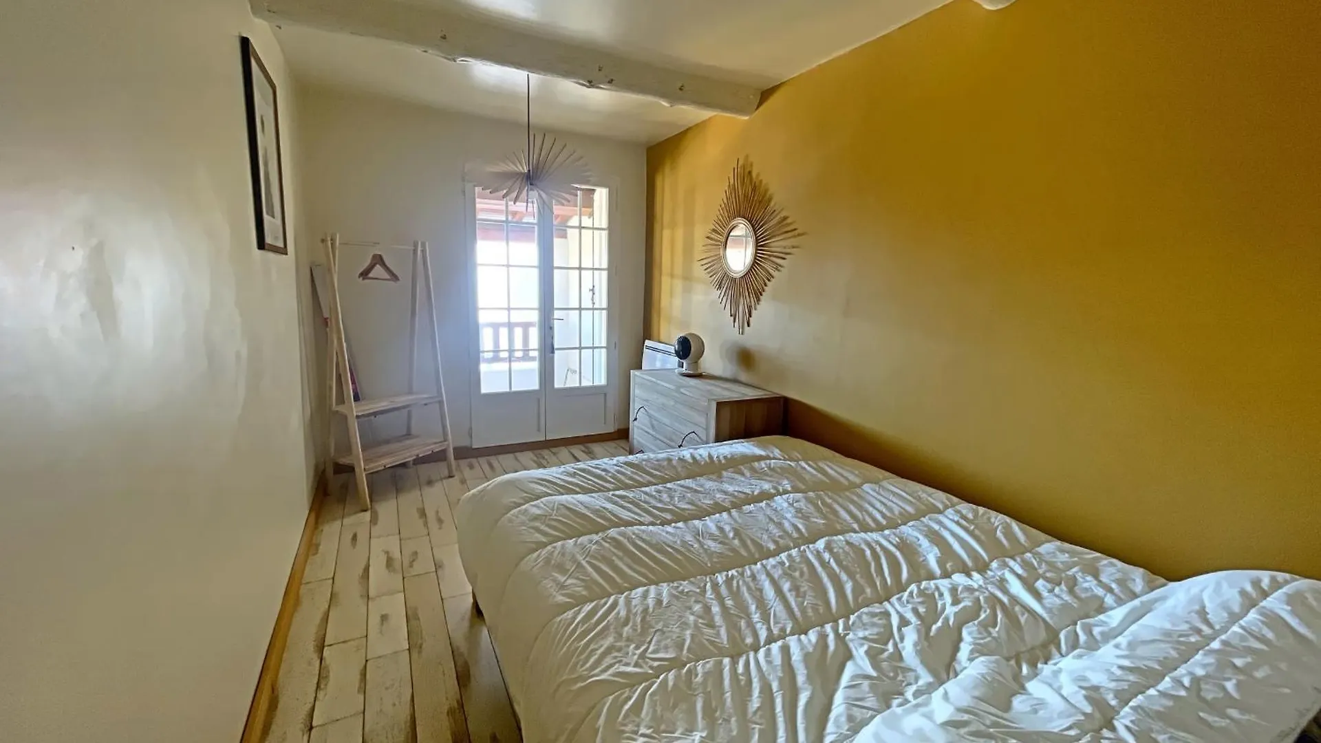 Holiday home Maison 6 Personnes Avec Cheminee Aux Saintes-Maries-De-La-Mer - Fr-1-475-162